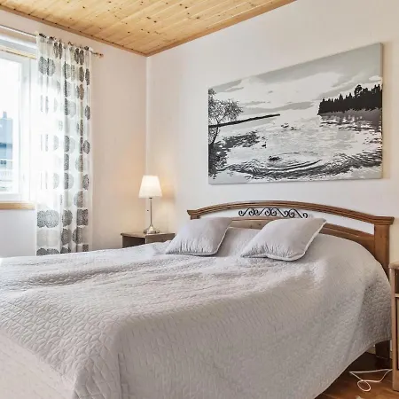 Hilla 2 By Interhome Holiday home Akaslompolo